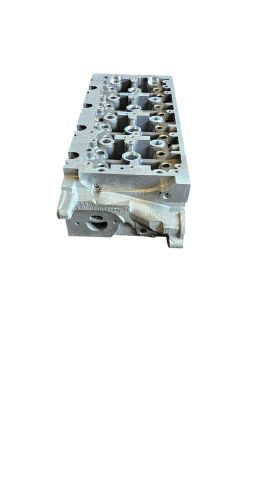 AUDİ A4 CNH 2.0 TDİ SİLİNDİR KAPAĞI