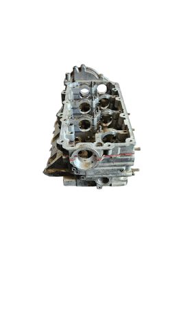 AUDİ Q7 3.0 TDİ BUG SİLİNDİR KAPAĞI