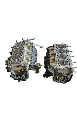 AUDİ Q7 4.2 TDİ CDS SİLİNDİR KAPAĞI