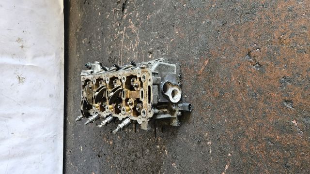 SKODA FABİA 1.2 BENZİNLİ CBZ SİLİNDİR KAPAĞI