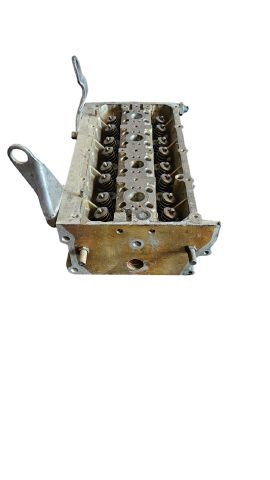 VOLKSWAGEN PASSAT 1.6 FSİ BLF SİLİNDİR KAPAĞI