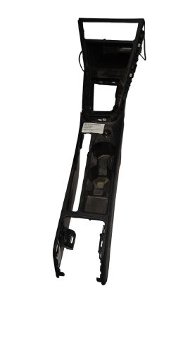 VOLKSWAGEN POLO 2023 ORTA KONSOL