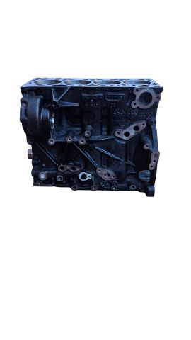 VOLKSWAGEN TRANSPORTER 2.0 TDİ CXH YARIM MOTOR